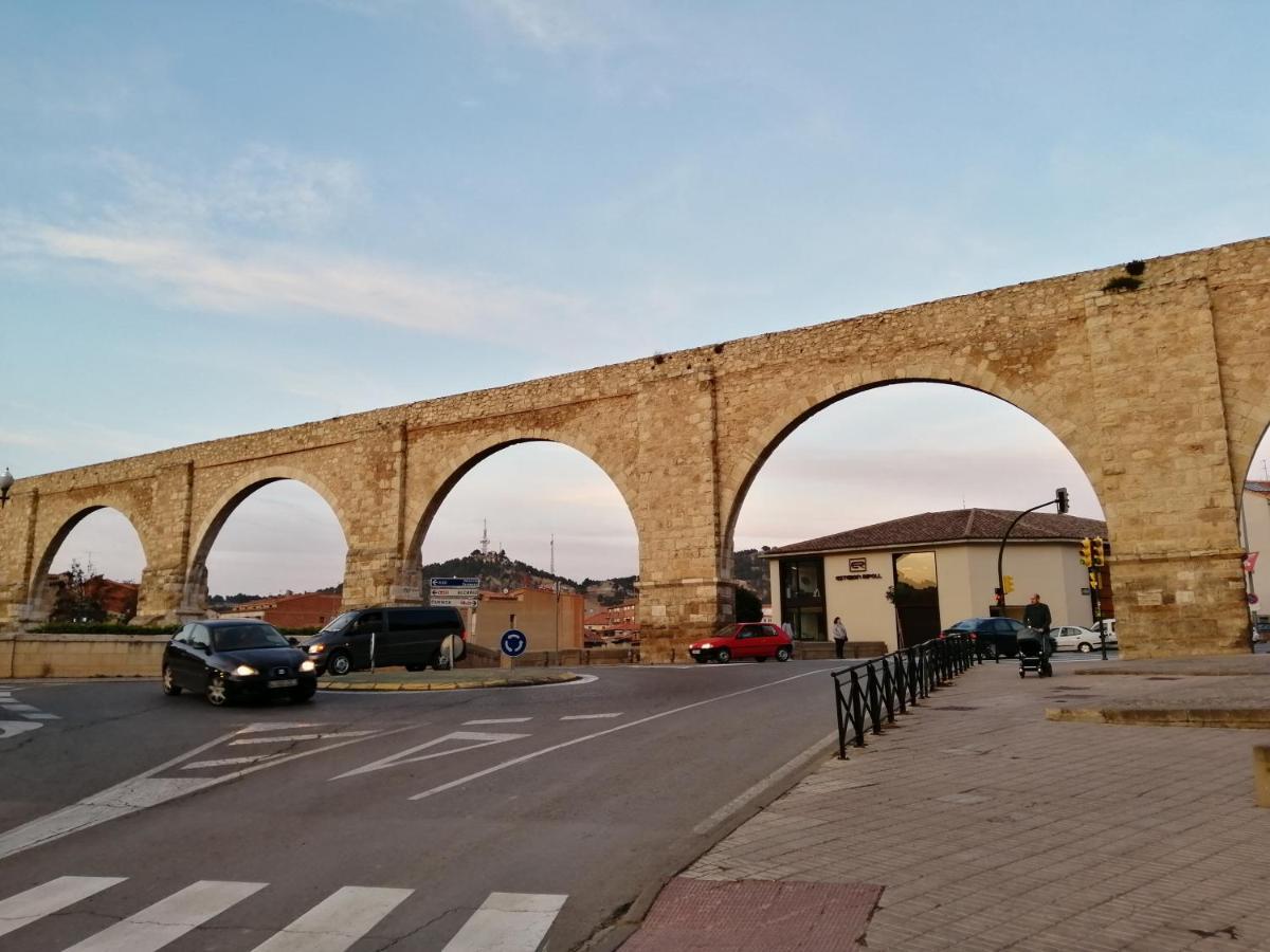 Estudios Los Arcos Teruel Eksteriør bilde